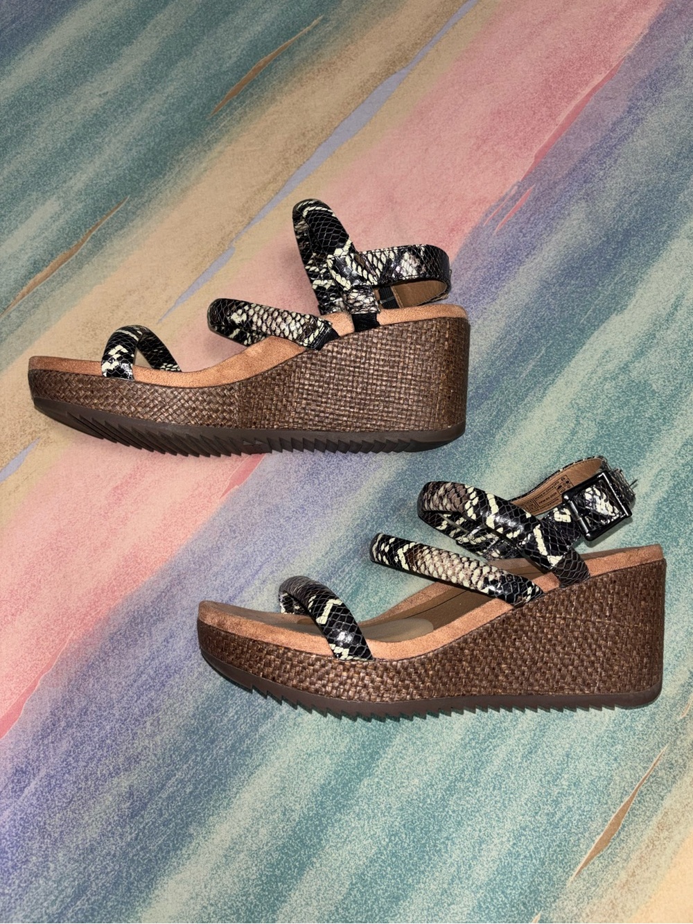 Vionic Kora Raf Boa Women's Sandals Size 8.5 Snake Print Wedge Adjustable Strap